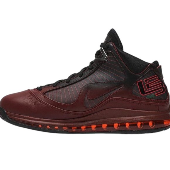 Nike Lebron VII QS Christmas Mens Basketball Shoes Size 10 Red CU5133 600 NEW